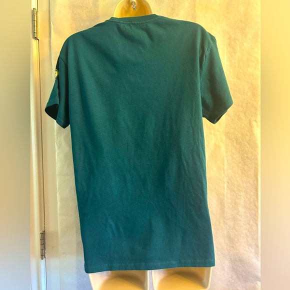 Mattel Malibu Barbie Graphic T-Shirt Sz-M.  AA19 - Picture 2 of 7